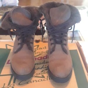 Vintage Suede La Canadienne Boots